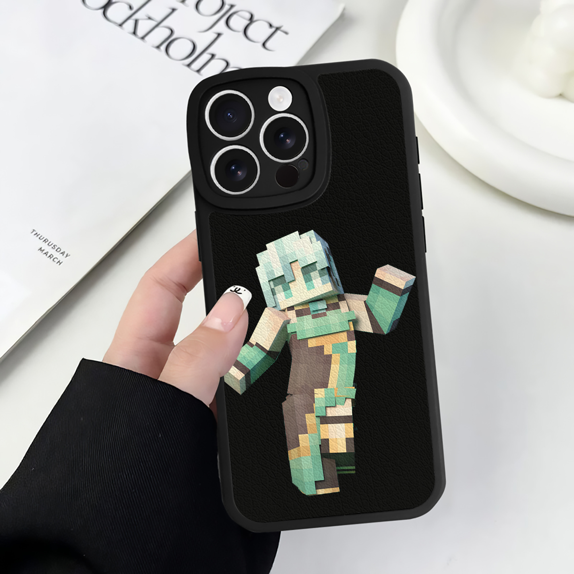 （画像用） マインクラフト ブロックの世界 Minecraft MC Block world 【iPhone 16シリーズ対応】シリコンスマホケース（レザー調） 材質：シリコン